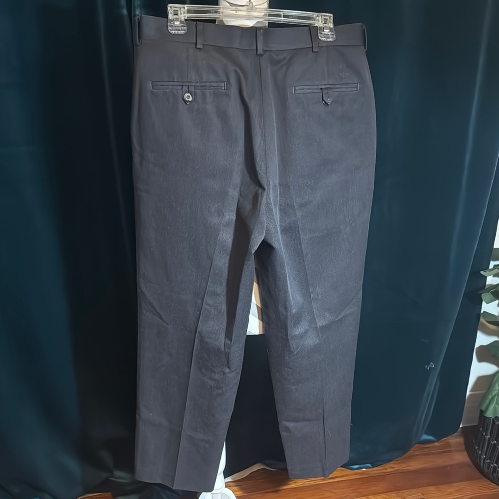 Dark Gray Men’s Relaxed Fit Flat Front Dress Pants with Belt Loops by Dockers - Picture 5 of 10